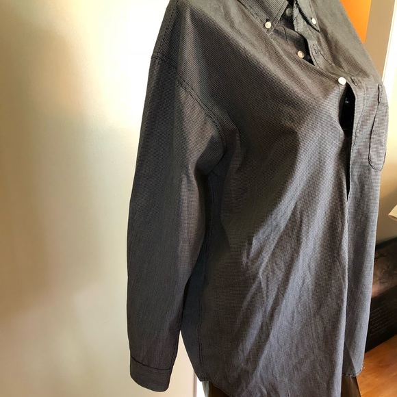 Haggar Button Down Shirt - Picture 3 of 5